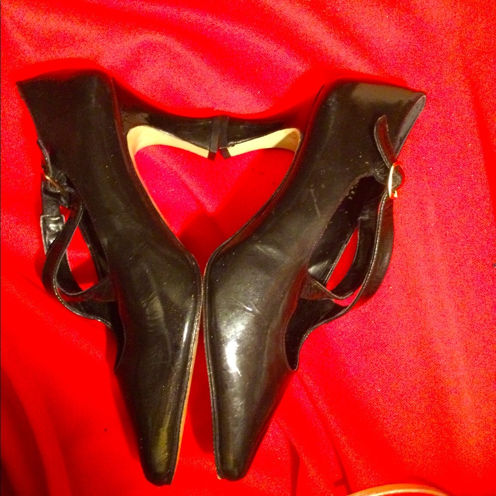 VTG BLACK LEATHER STRAPPY PUMPS-NWOT-
